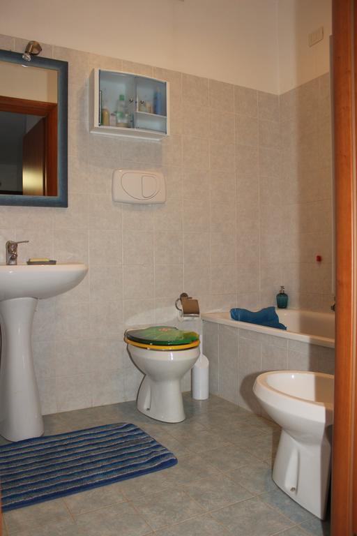 Casina Carina Carina Apartment Nettuno Luaran gambar