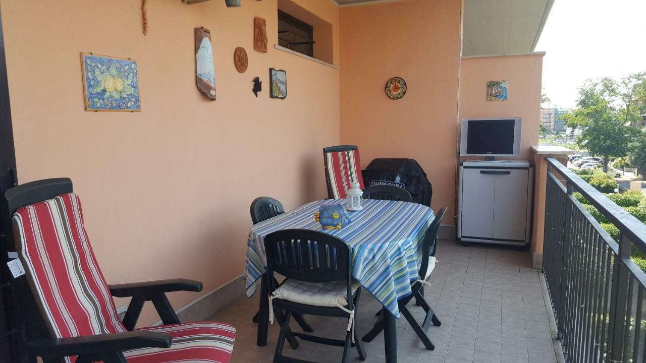 Casina Carina Carina Apartment Nettuno Luaran gambar